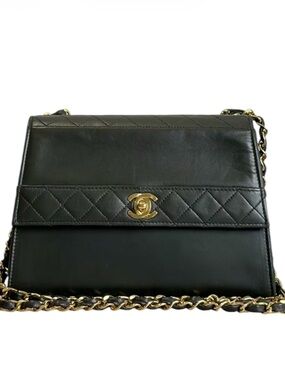 Chanel CC Dark Green Leather Flap Shoulder Bag 24K Gold-Plated CC Hardware